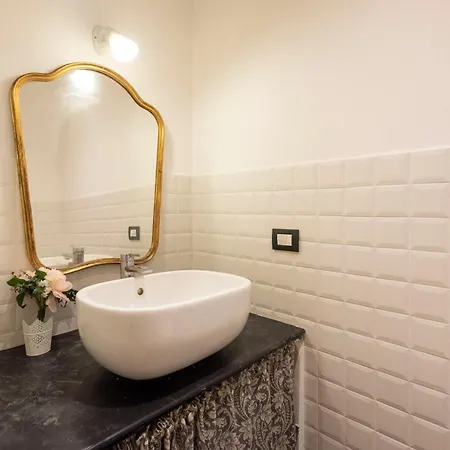 Piazza Lavagna 2 - Happy Apartment *